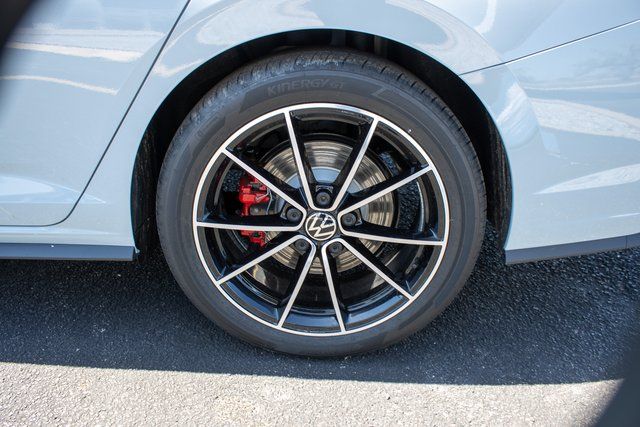 2025 Volkswagen Jetta GLI Autobahn - Photo 9