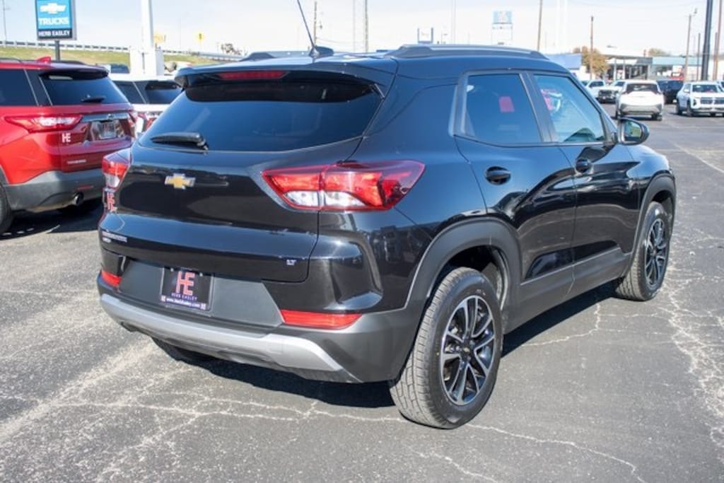 Used 2025 Chevrolet Trailblazer LT SUV