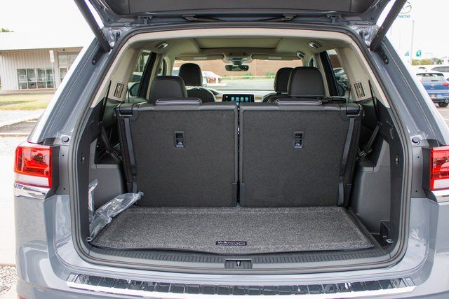 2026 Volkswagen Atlas SE w/Tech - Photo 13