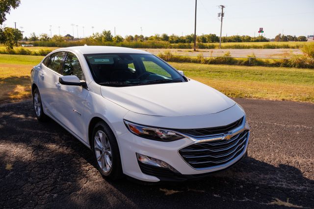 Used 2025 Chevrolet Malibu LT
