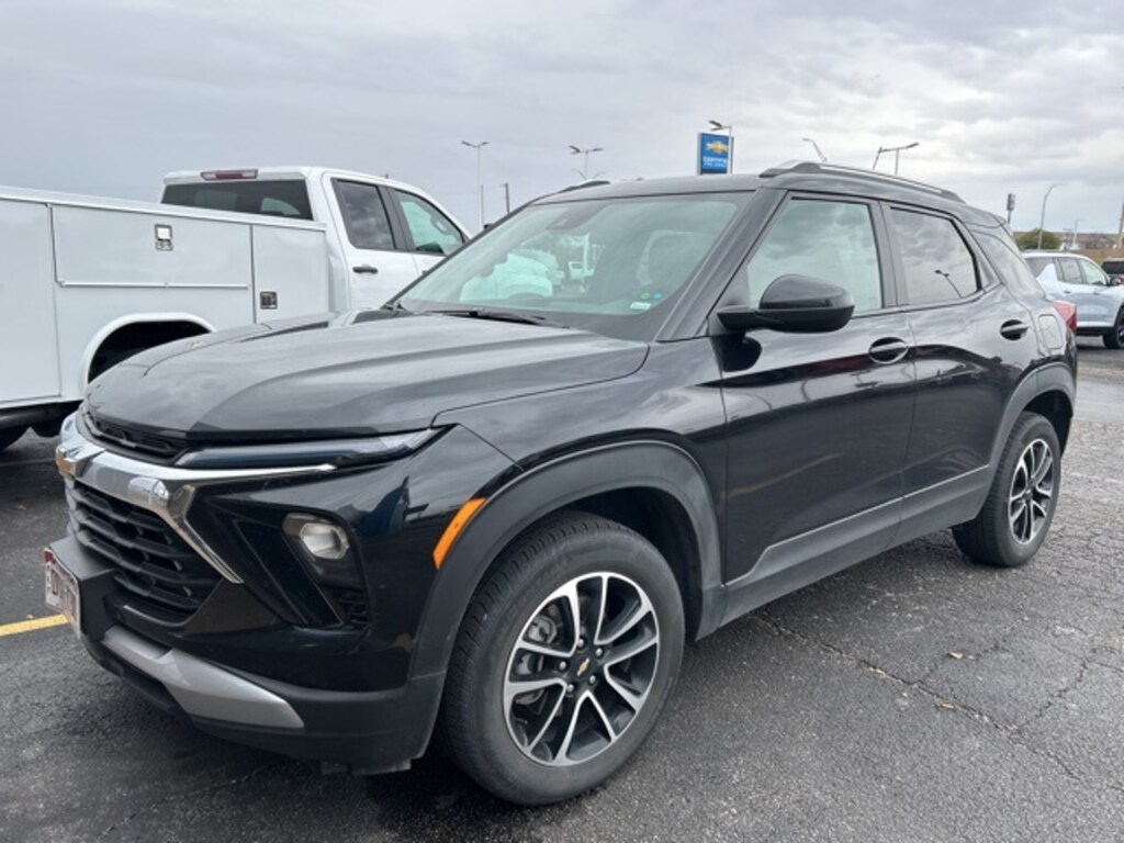 Used 2025 Chevrolet Trailblazer LT SUV
