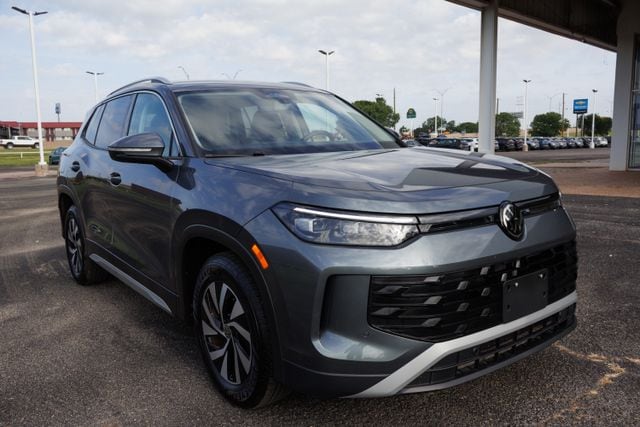 2025 Volkswagen Tiguan 2.0T S's photo