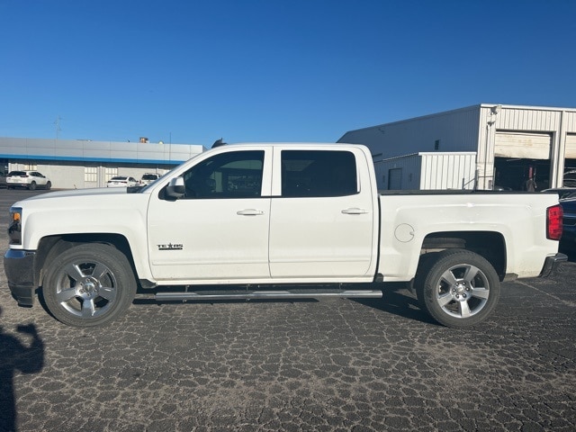 2017 Chevrolet Silverado 1500 LT's photo