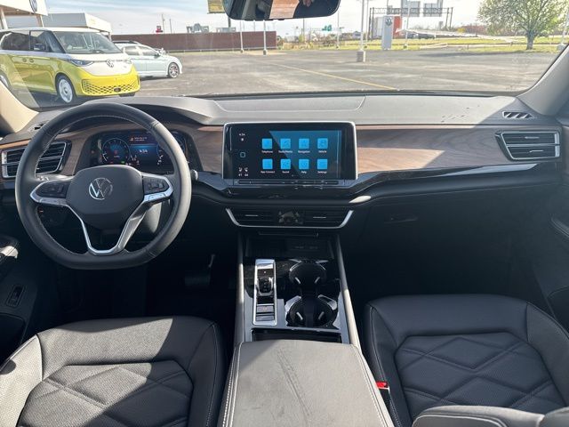 2026 Volkswagen Atlas SE w/Tech - Photo 22