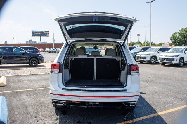 2026 Volkswagen Atlas SEL Premium R-Line - Photo 11