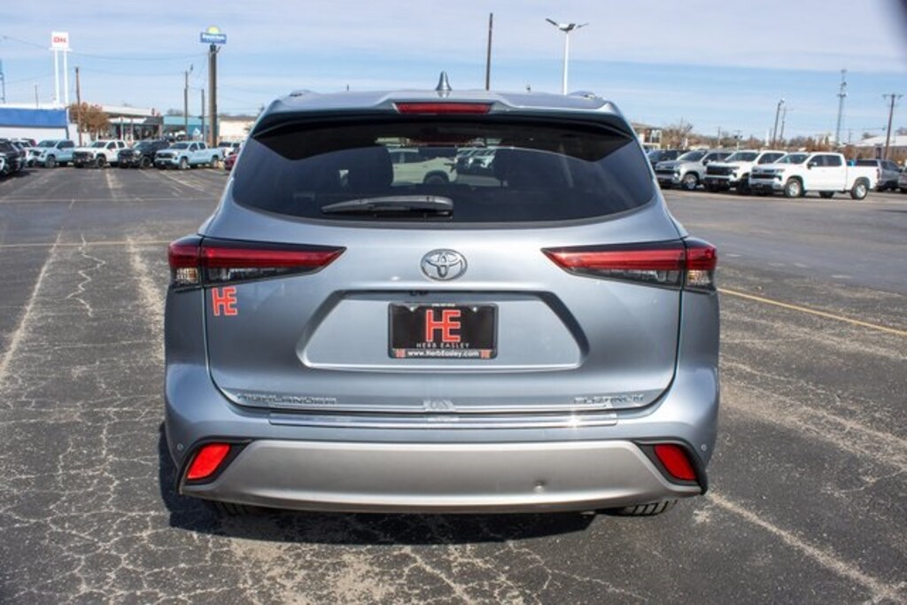 Used 2021 Toyota Highlander Platinum SUV