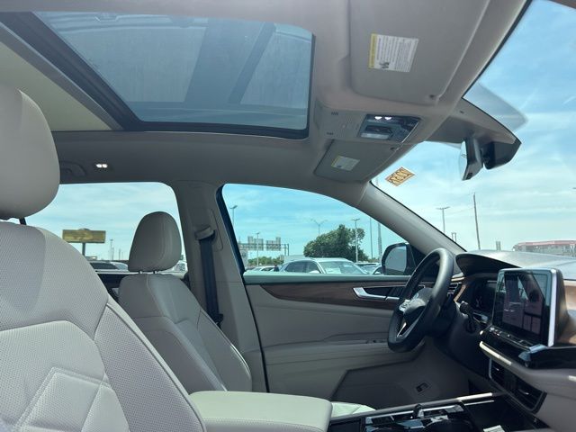 2026 Volkswagen Atlas SE w/Tech - Photo 11