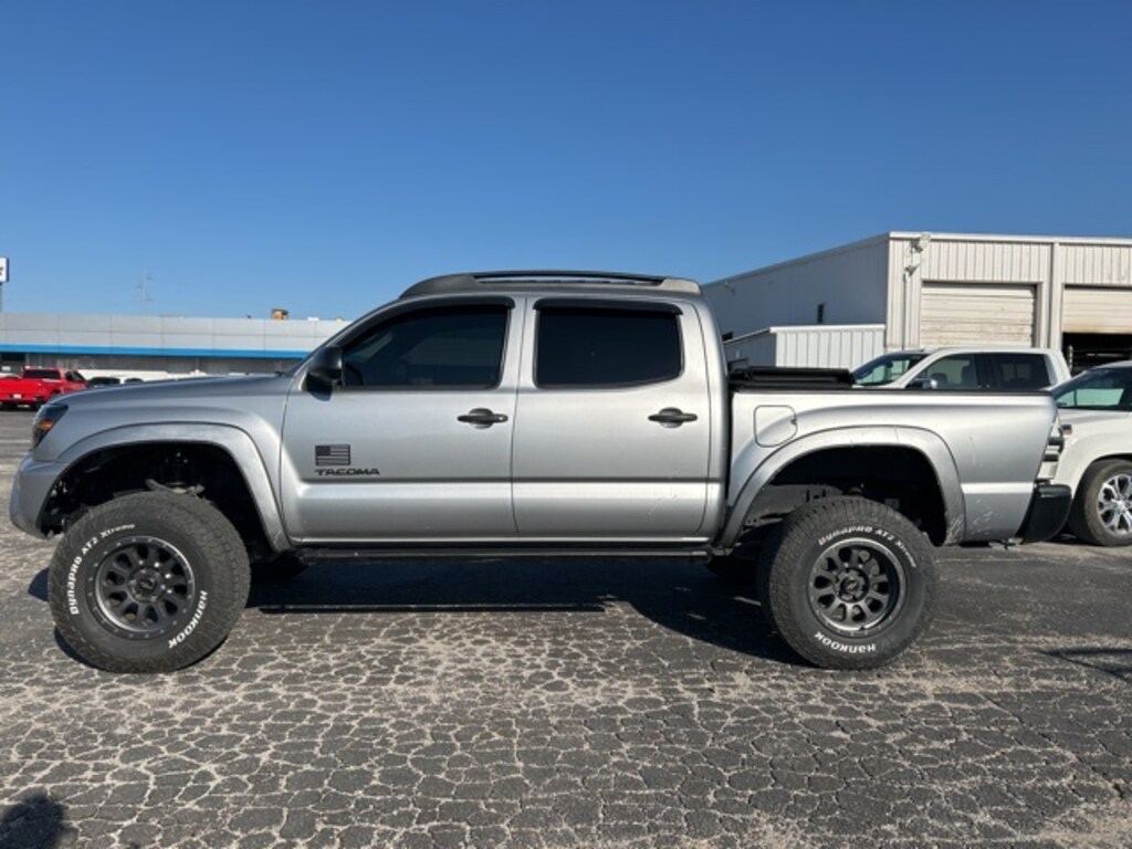 Used 2015 Toyota Tacoma Prerunner Truck
