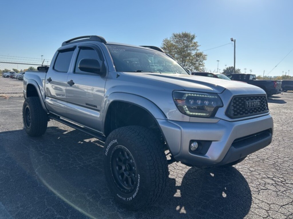 Used 2015 Toyota Tacoma Prerunner Truck