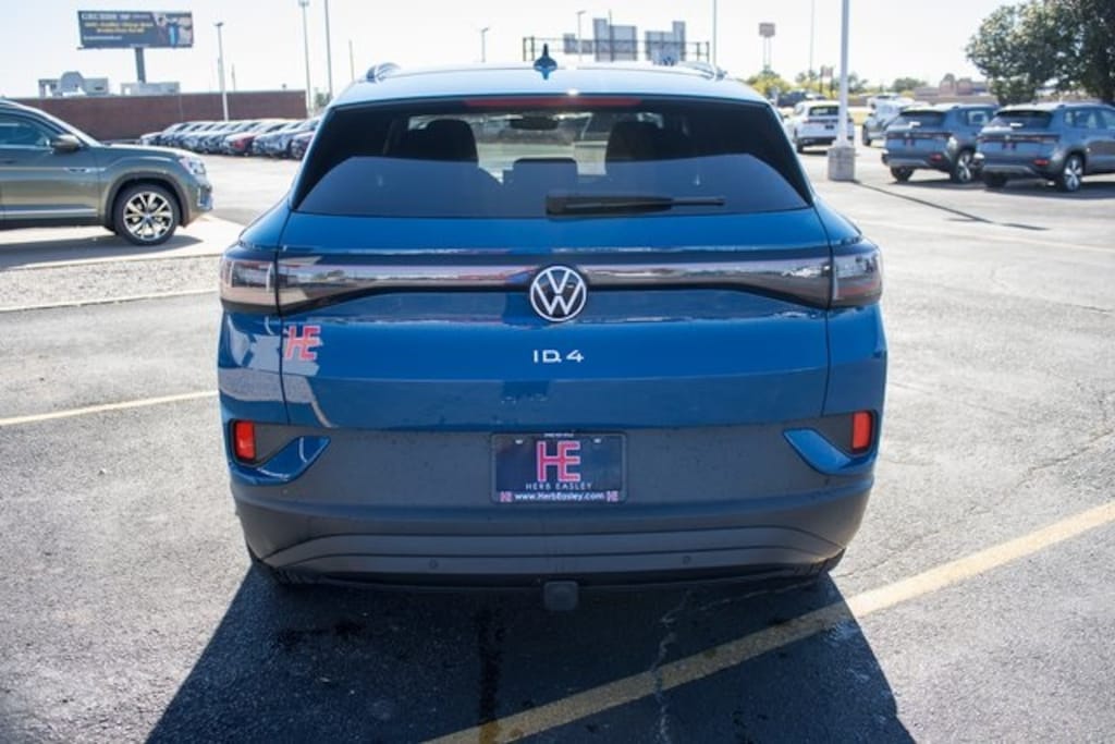 New 2025 Volkswagen ID.4 Pro SUV