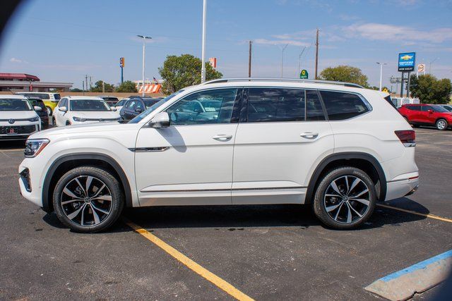2026 Volkswagen Atlas SEL Premium R-Line - Photo 7