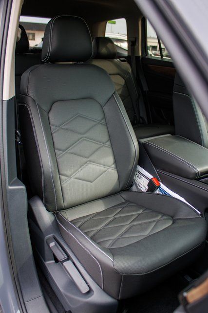2026 Volkswagen Atlas SE w/Tech - Photo 19