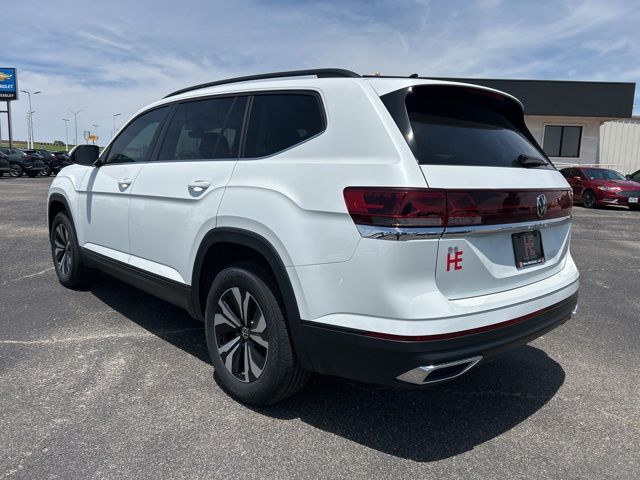 2026 Volkswagen Atlas 2.0T SE's photo