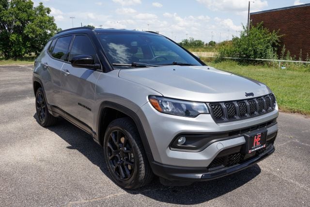 2023 Jeep Compass Altitude 4X4's photo