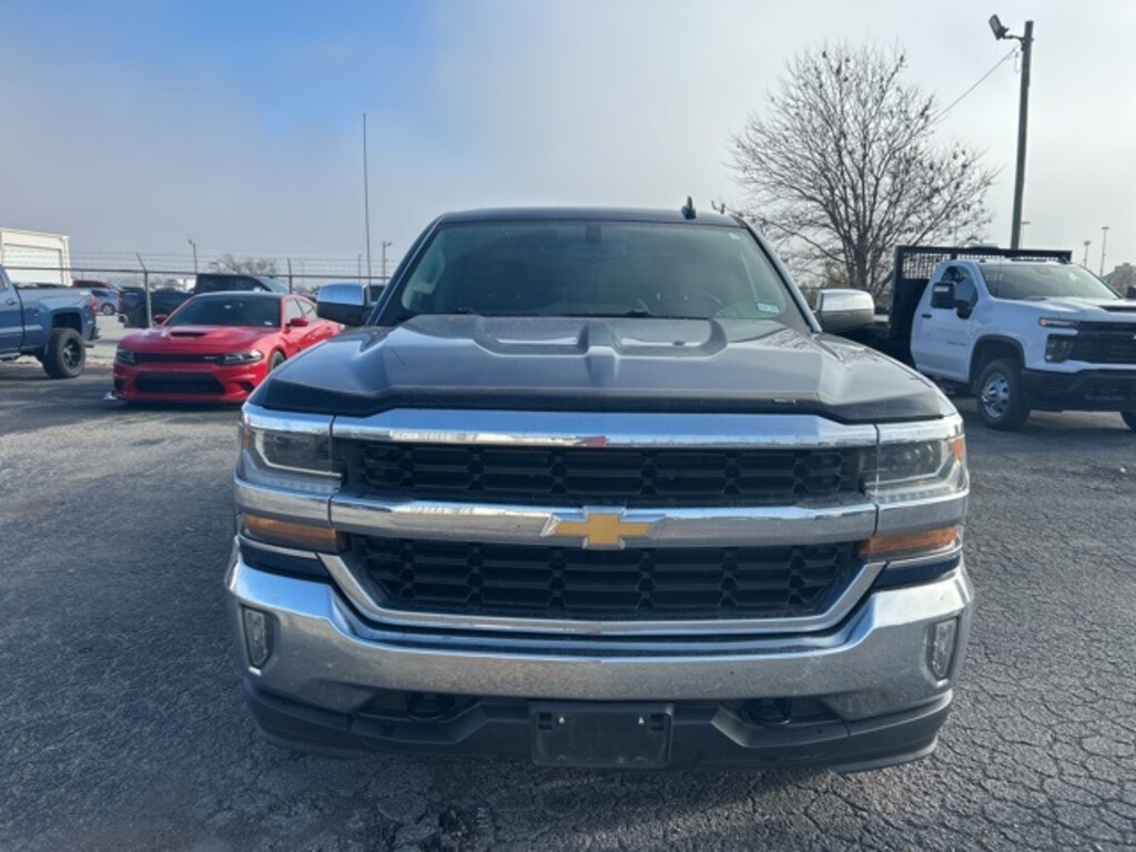 Used 2018 Chevrolet Silverado 1500 LT Truck