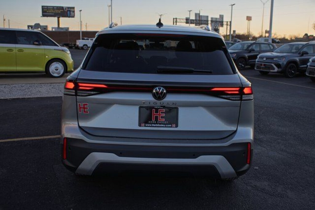 New 2026 Volkswagen Tiguan 2.0T S SUV