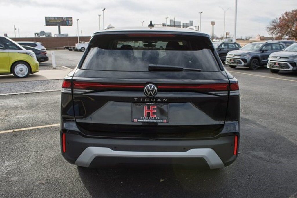 New 2026 Volkswagen Tiguan 2.0T S SUV