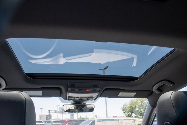 2025 Volkswagen Jetta GLI Autobahn - Photo 14