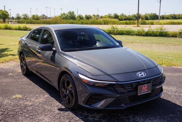 Used 2026 Hyundai Elantra SEL Sport