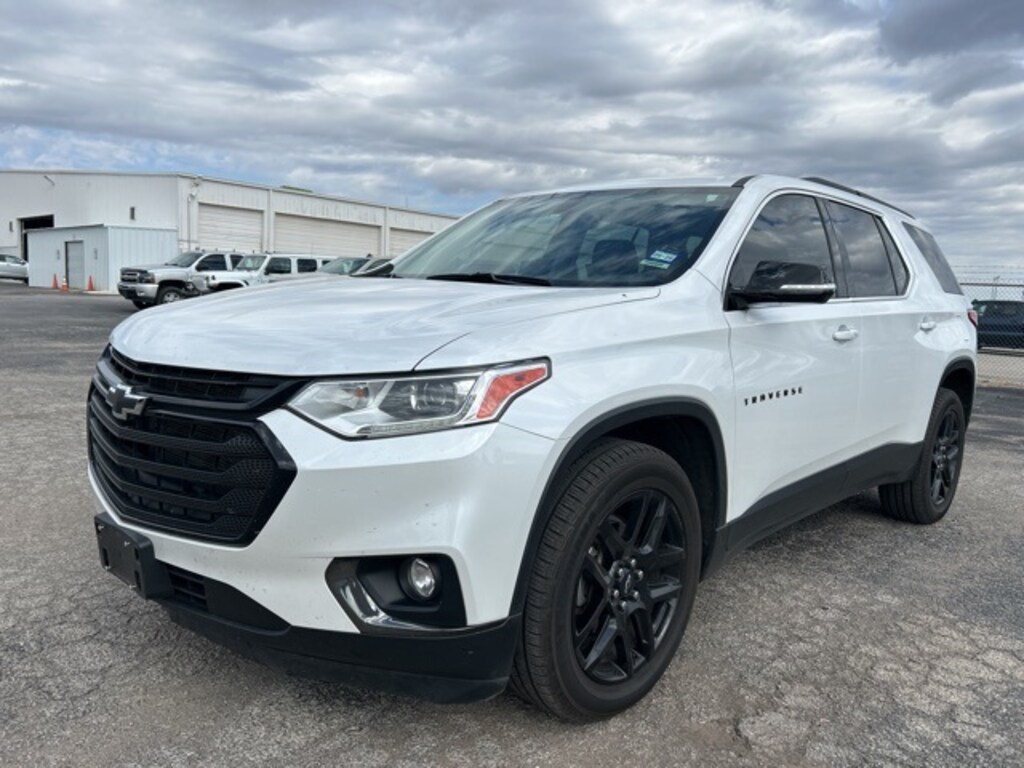 Used 2020 Chevrolet Traverse LT SUV