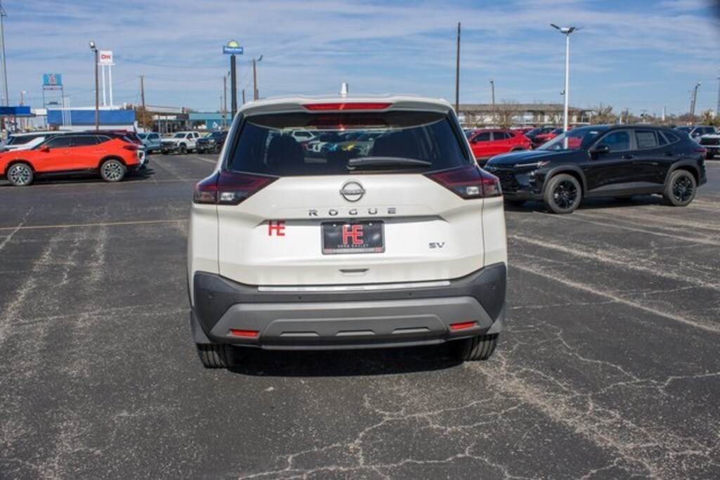 Used 2022 Nissan Rogue SV SUV