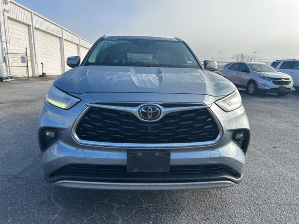 Used 2021 Toyota Highlander Platinum SUV