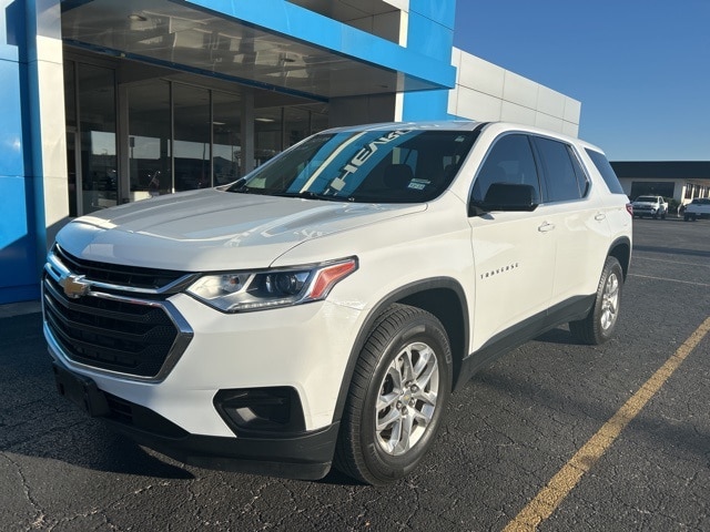 Used 2018 Chevrolet Traverse LS with VIN 1GNERFKWXJJ139412 for sale in Wichita Falls, TX