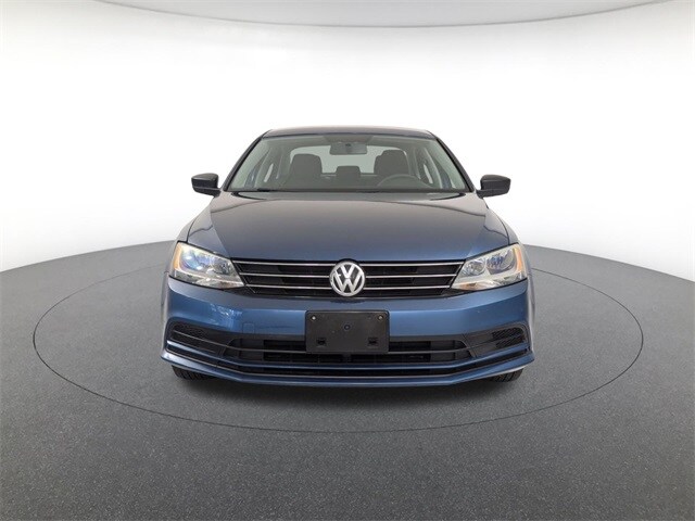 2015 Volkswagen Jetta 1.8T SE photo 2