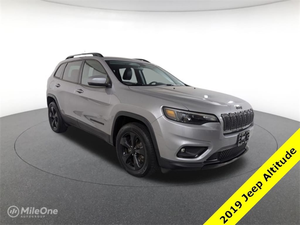 Used 2019 Jeep Cherokee Latitude Plus 4x4 SUV