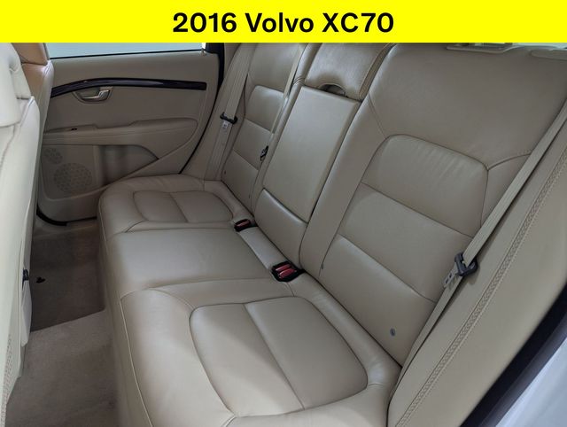 2016 Volvo XC70 Premier - Photo 10