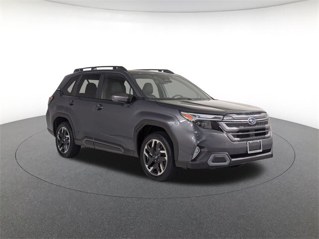 2025 Subaru Forester Limited photo 3
