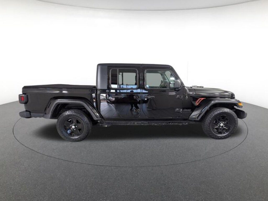 Used 2021 Jeep Gladiator Sport Truck Crew Cab