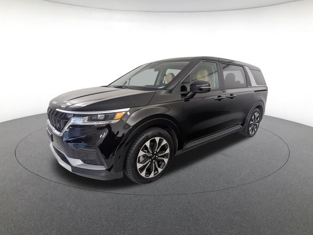 2024 Kia Sedona EX's photo
