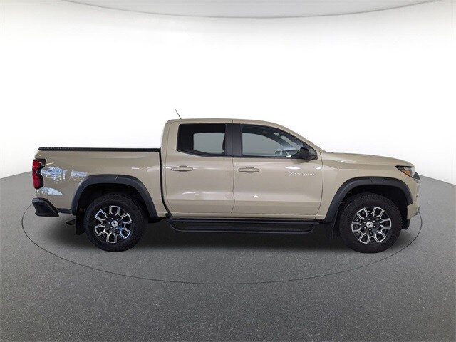 2024 Chevrolet Colorado Z71 photo 4