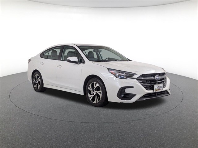 2025 Subaru Legacy Premium photo 3