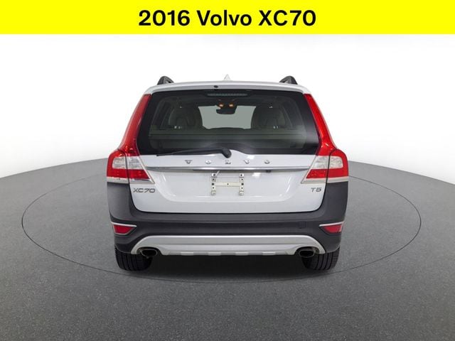 2016 Volvo XC70 Premier - Photo 6
