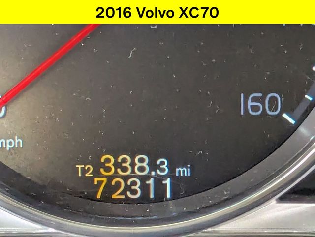 2016 Volvo XC70 Premier - Photo 16