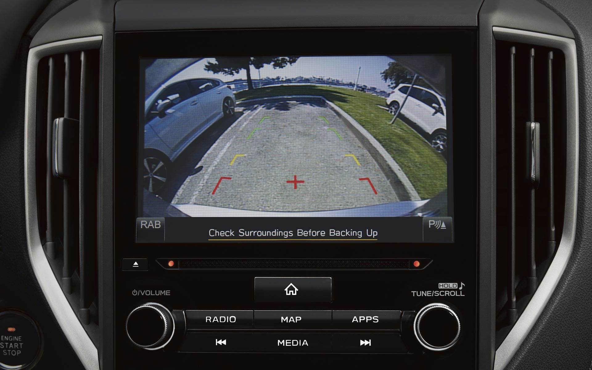 18-Subaru-Impreza-Backup-Camera_IMP_photos_int_12.jpg