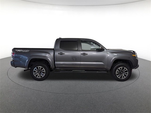 2021 Toyota Tacoma TRD Sport V6 photo 4