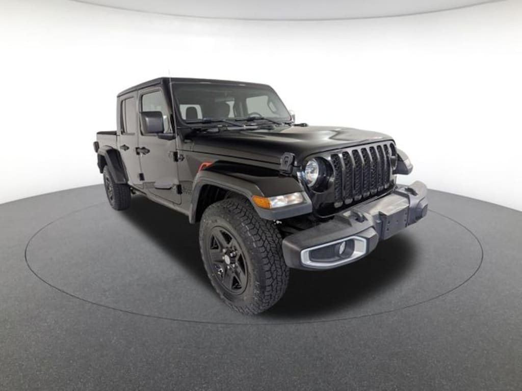 Used 2021 Jeep Gladiator Sport Truck Crew Cab