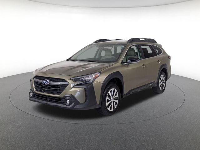 2025 Subaru Outback Premium's photo