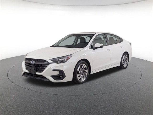 2023 Subaru Legacy Limited's photo
