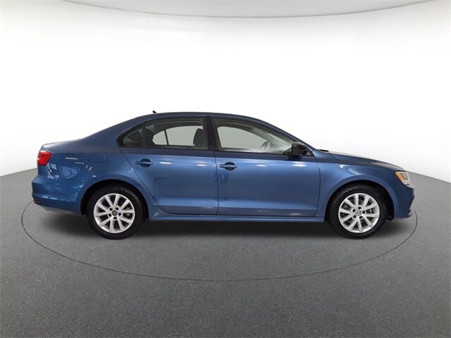 2015 Volkswagen Jetta 1.8T SE photo 4