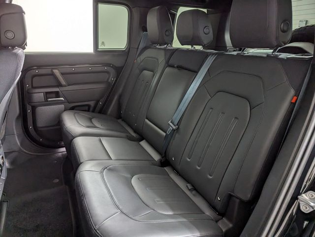 2023 Land Rover Defender X - Photo 10