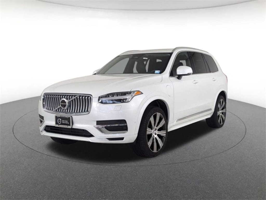 Certified 2024 Volvo XC90 plug-in hybrid T8 Plus Bright 7-Seater SUV