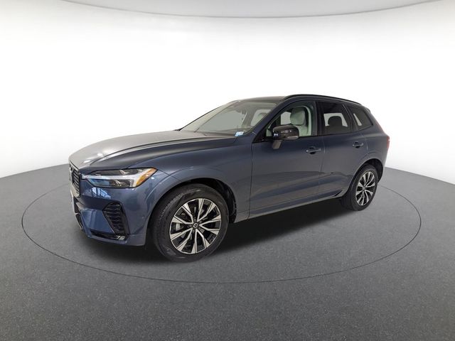 2024 Volvo XC60 B5 Plus Dark Theme AWD's photo