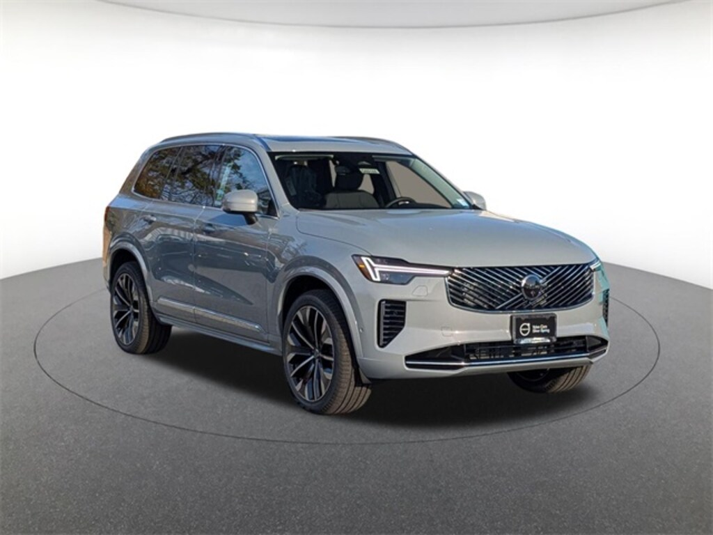 New 2026 Volvo XC90 B6 Plus 7-Seater SUV
