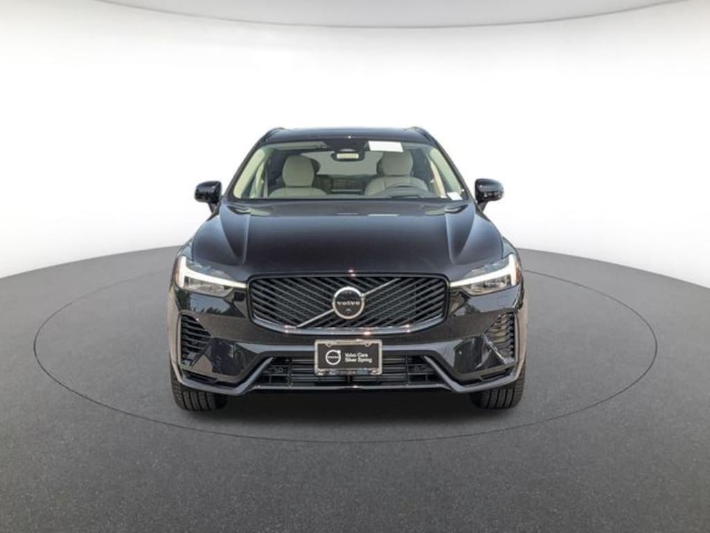 New 2026 Volvo XC60 plug-in hybrid T8 Ultra SUV