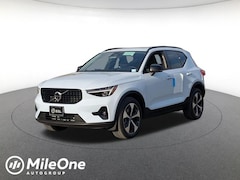 2026 Volvo XC40 B5 Plus SUV