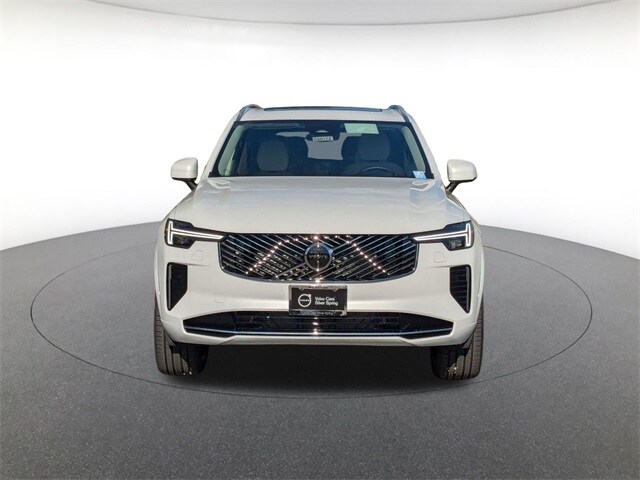 2026 Volvo XC90 photo 2